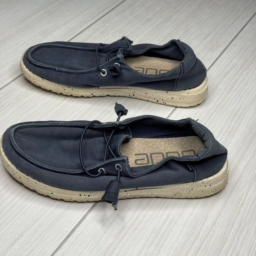 Hey Dude Women's Wendy‎ Casual Shoes Loafers Canvas Navy Blue Comfort Size 5